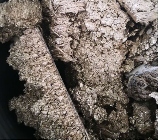 Ca Al -seos on 4,3-luokan vaarallinen aine